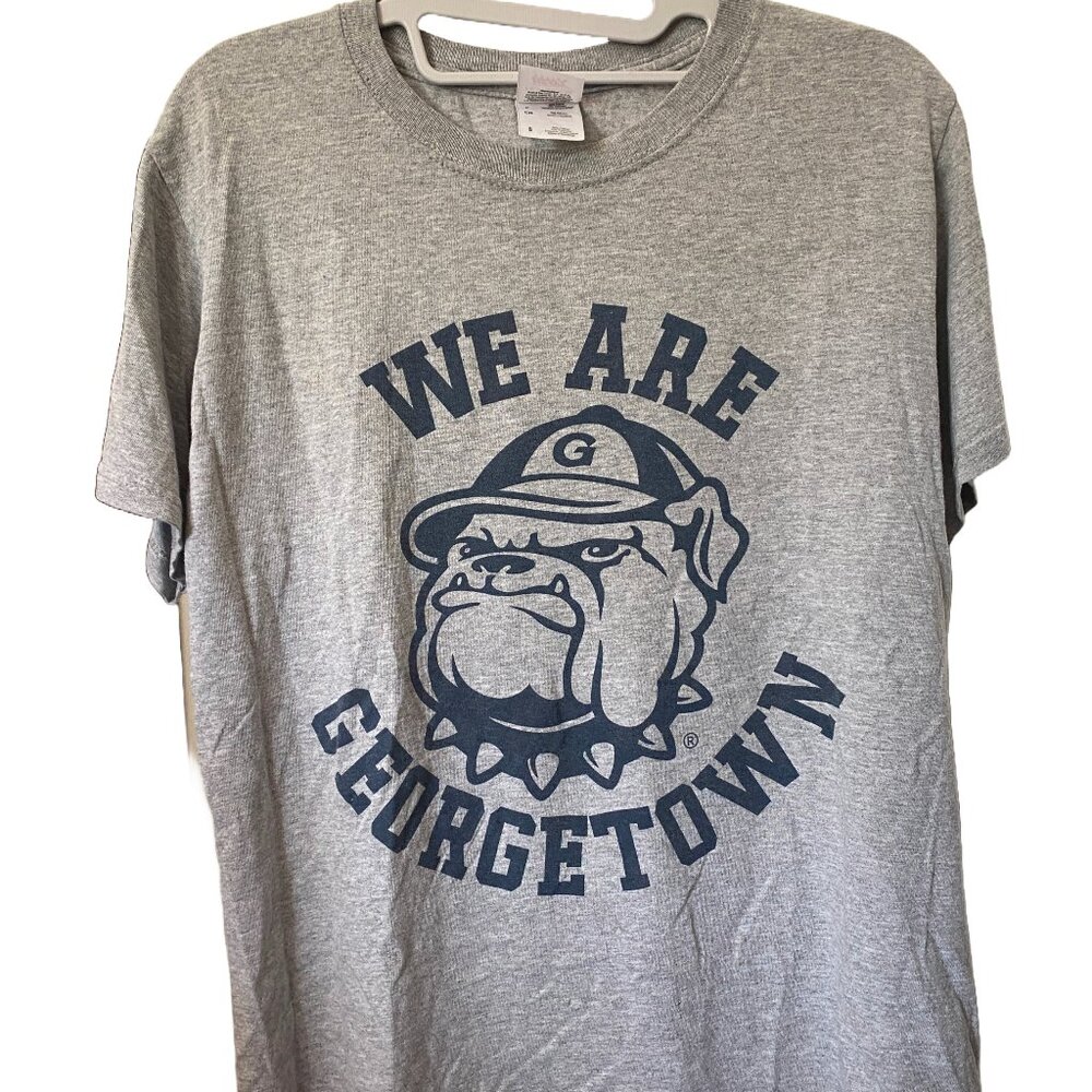 Georgetown University Fruit of the Loom Tee Shirt, Small